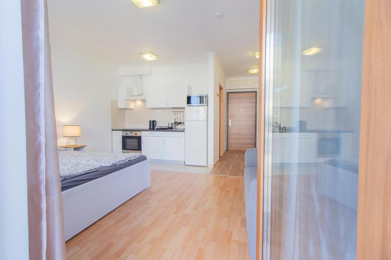 Ferienwohnung Corvin Modern Studio With Ac, Parking Budapest Exterior foto