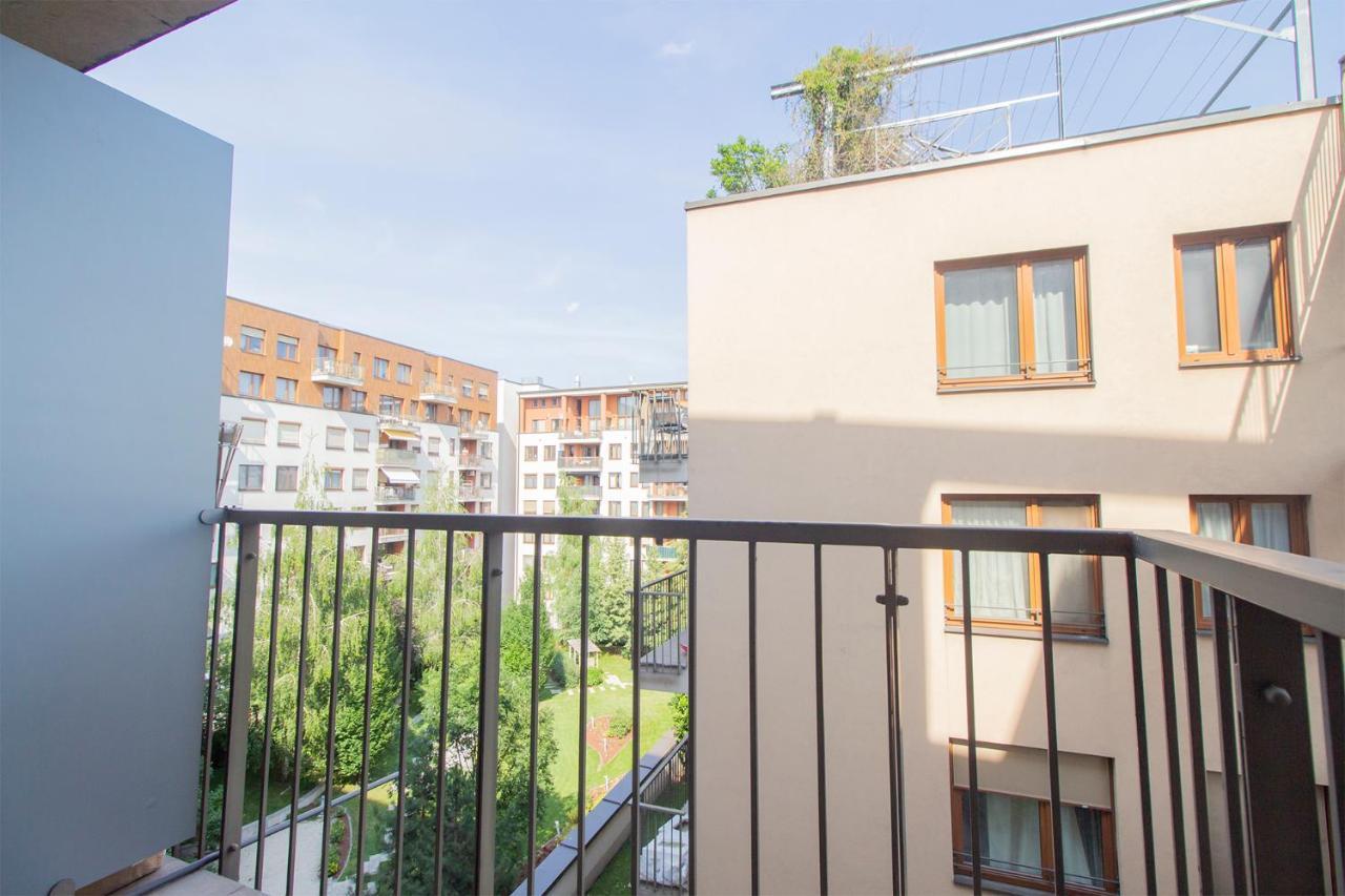 Ferienwohnung Corvin Modern Studio With Ac, Parking Budapest Exterior foto